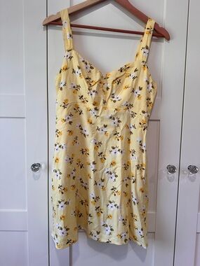 Old Navy Yellow Floral Mini Dress with White Blossoms NWOT